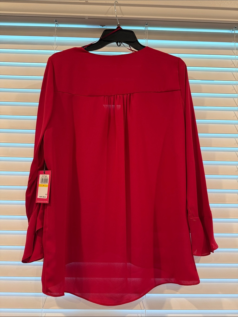 Vince Camuto Red V-Neck Ruffle Sleeve Tunic Blouse - Picture 5 of 7